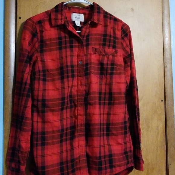 G.H. Bass & Co. Tops - Ladies long sleeve shirt